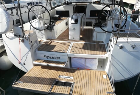 Sun Odyssey 440 - Frenetica