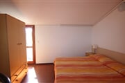 residence 92710b79148f70e38e1f94855923f4dc
