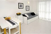 residence 3d482bd248431ad92ed43f292c3e5190