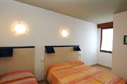 residence 2ea5caa4806767a60dcf00352ae96762