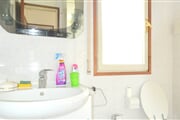 residence fa37d62f5641fa8e68903d1624fb998a