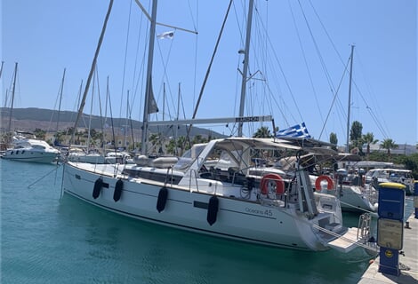 Plachetnice Oceanis 45 - Callidora