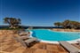 Panoramatický bazén s lehátky, Porto Rotondo, Sardinia