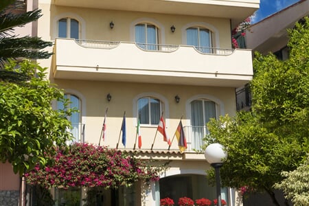 Hotel Sylesia   Letojanni (1)