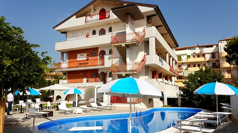 Hotel Alexandros   Giardini Naxos (1)