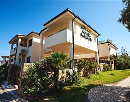 Exteriér hotelu, Cala Gonone, Sardinie