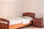 Apartmánový dům Ekavi: fotografie vybavení exteriérů a interiérů ubytování.