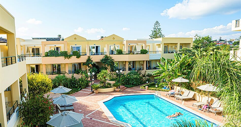 Aparthotel Helios: fotografie vybavení exteriérů a interiérů ubytování.