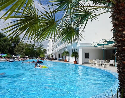 Hotel-Zefir-Beach-2
