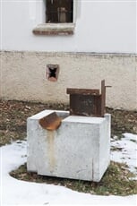 Bez názvu