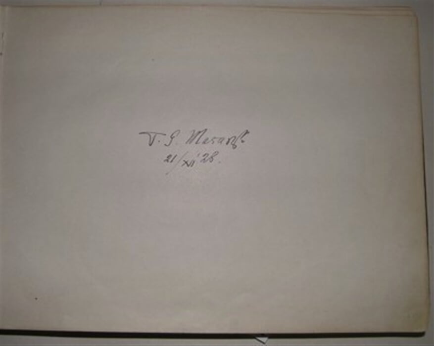Album pamětních kreseb členů SVUM (133 listů). Podpis TGM/nevyužito