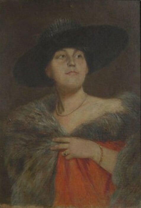 Žena v klobouku