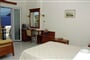 Hotel Kerveli Village: fotografie vybavení exteriérů a interiérů ubytování.