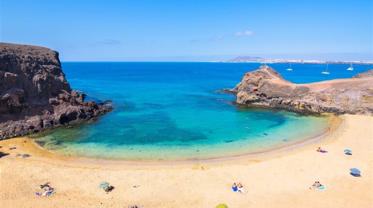 ostrov Lanzarote - pláž Papagayo