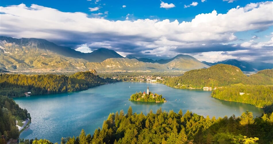 Poznávací zájezd Slovinsko - Julské Alpy - jezero Bled