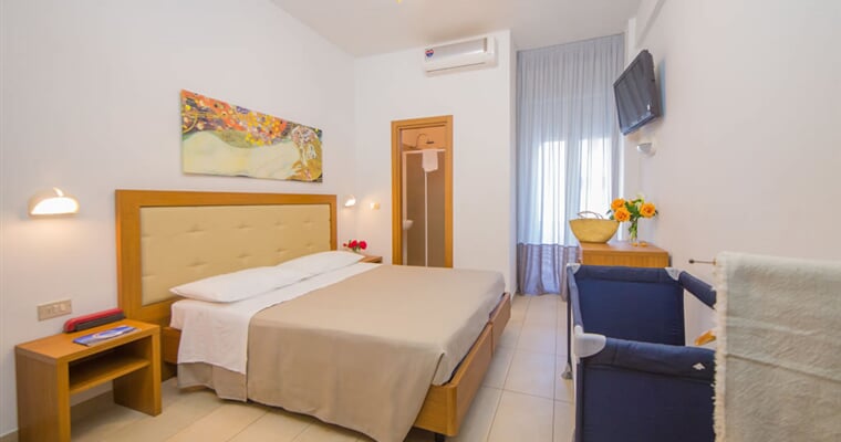 Hotel Mediterraneo, Cattolica (1)