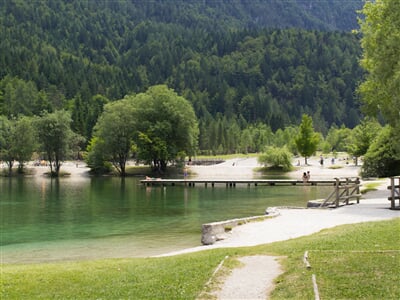 Jezero Jasná, Kranjska Gora, Slovinsko