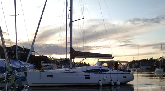 Plachetnice Elan 45 Impression - Perlen