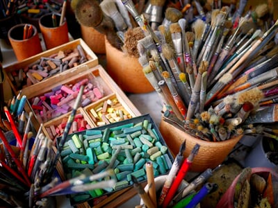 Demo-web-paleta brushes, chalks, colorful