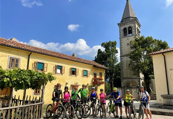Slovinsko - cyklostezka - Z Julských Alp k moři