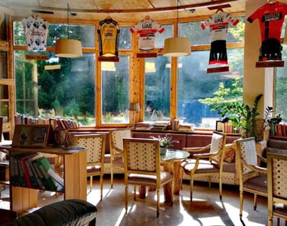 si hotel Ribno terasa 1