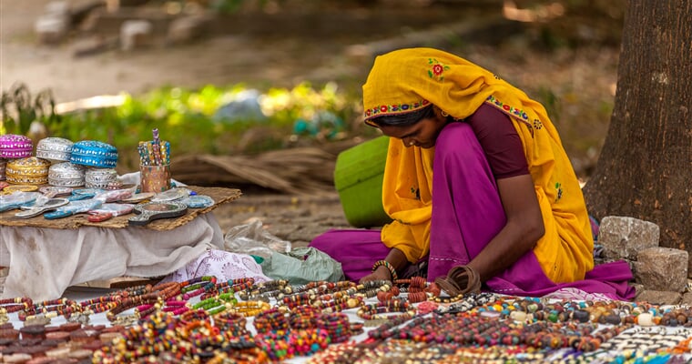 street market, girl, india