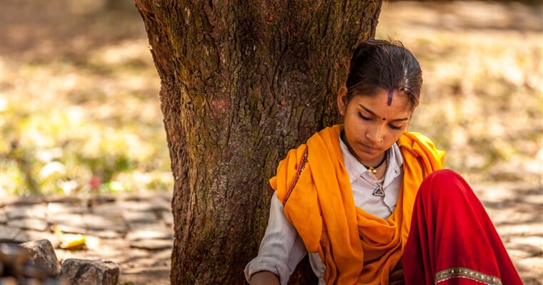 girl, indian, street market