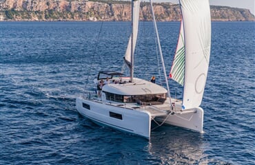 Katamarán Lagoon 40 - 4 + 2 cab - Marinero