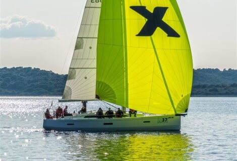 Plachetnice x-Yacht X43 - Xara