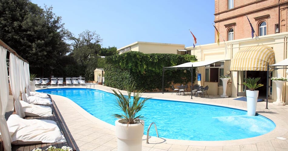 Hotel Villa Adriatica, Rimini Marina Centro (12)