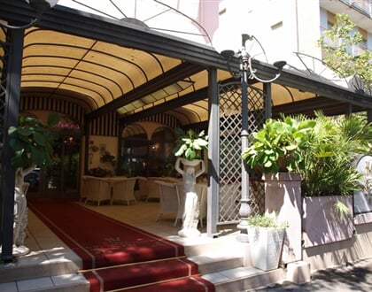Hotel Vienna Ostenda, Rimini (9)