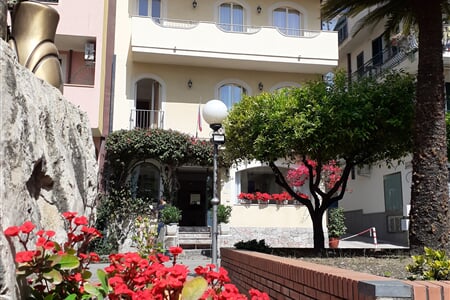 Hotel Sylesia Letojanni (1)