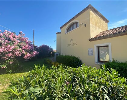 Hlavní budova, Cardedu, Sardinie