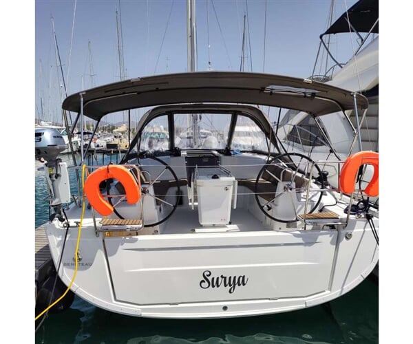 Oceanis 40.1 - Surya - A/C with Shore Power