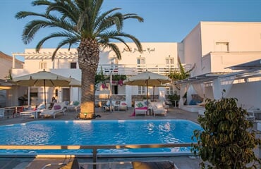 Kamari - Hotel Beach Boutique
