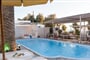 Hotel Beach Boutique: fotografie vybavení exteriérů a interiérů ubytování.