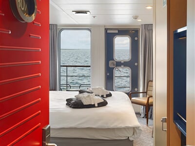 A21 MAG01 BB  MAG 2019 TomArbanPhotography Cabins (06)