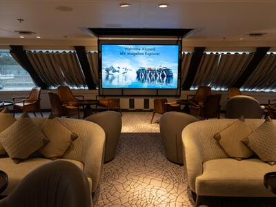 A21 MAG14 AE 2021 2022 0685