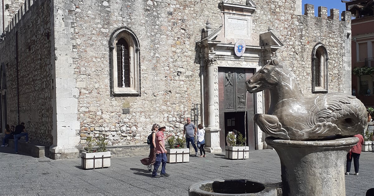 Taormina Consultour specialista na Itálii