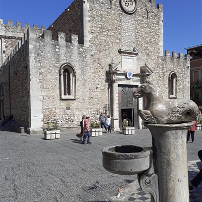 Taormina centrum města (6)