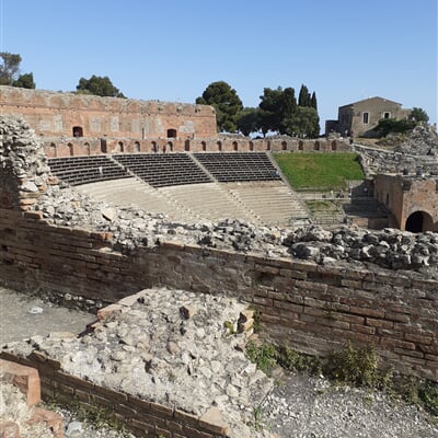 Taormina centrum města (12)