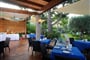 Ischia - hotel Ideal, venkovní jídelna
