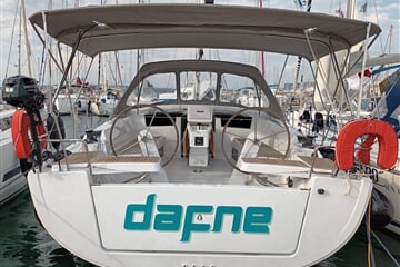 Plachetnice Hanse 418 - DAFNE