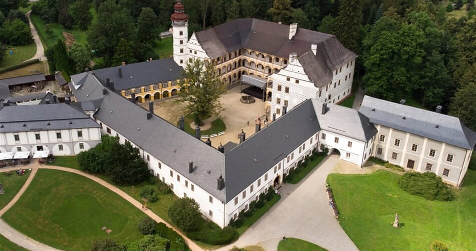 Jeseníky - zámek Velké Losiny