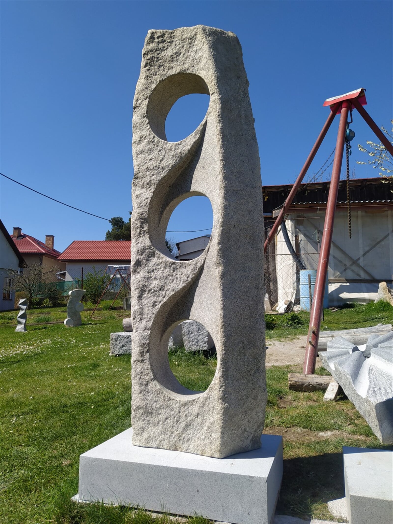 Petr Minář: Spiritual statement, 198 × 59 cm
