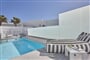 Hotel Notos Therme & Spa: fotografie vybavení exteriérů a interiérů ubytování.