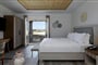 Hotel Sea Breeze Beach Resort: fotografie vybavení exteriérů a interiérů ubytování.