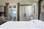 Hotel Sea Breeze Beach Resort: fotografie vybavení exteriérů a interiérů ubytování.