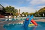 Aparthotel Kassandra Family: fotografie vybavení exteriérů a interiérů ubytování.