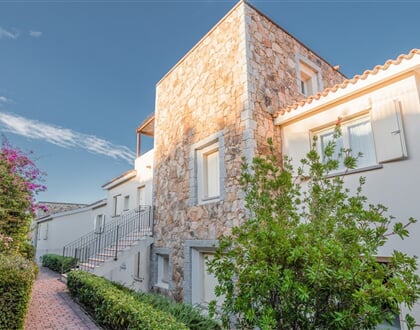 Exteriér apartmánů, Baja Sardinia, Sardinie